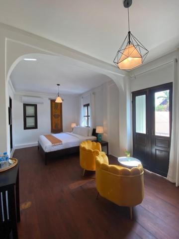 Fides Boutique Hotel Luang Prabang Exteriör bild