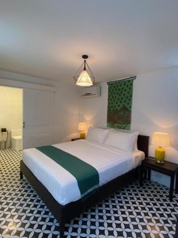 Fides Boutique Hotel Luang Prabang Exteriör bild